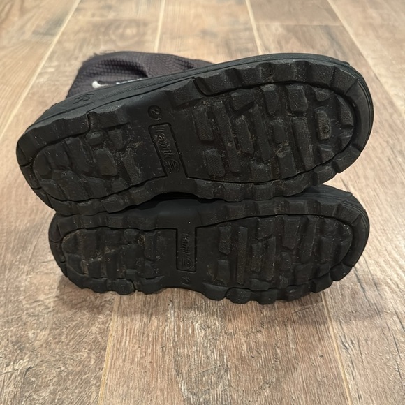 Kamik Kid’s Black Snow Boots Size 2 - Picture 5 of 6